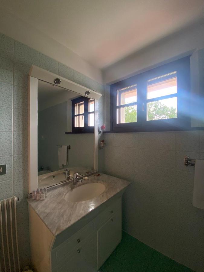 Agriturismo Scacciapensieri Buttrio 外观 照片